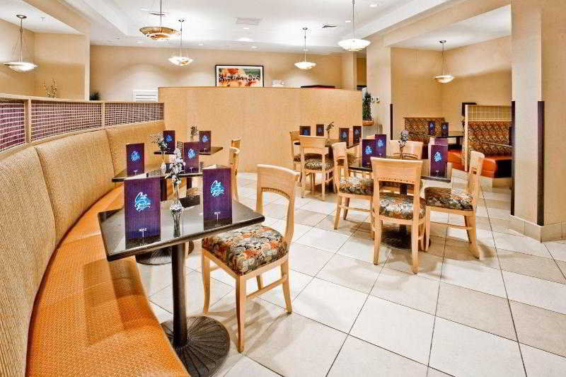 Holiday Inn Winter Haven, an IHG Hotel Buitenkant foto